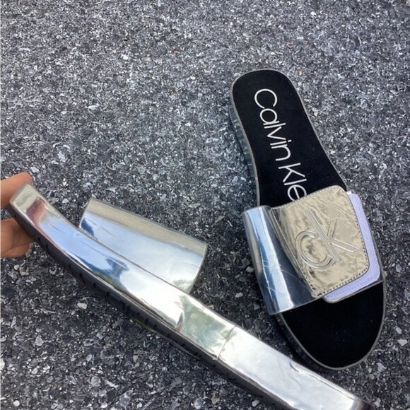 Acubi mermaidcore fairycore Calvin Klein Black Slides Sandals Women Size 7 - Picture 4 of 6
